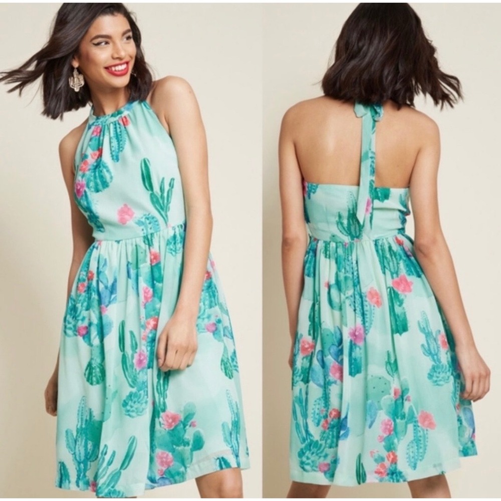 ModCloth Mint Green Cactus Floral Halter Dress Pockets Medium Desertcore Retro